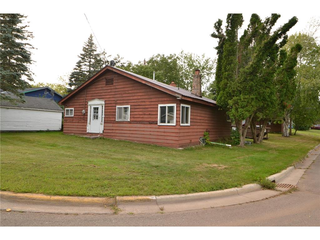 705 Park Avenue Sandstone MN 55072 6425350 image1