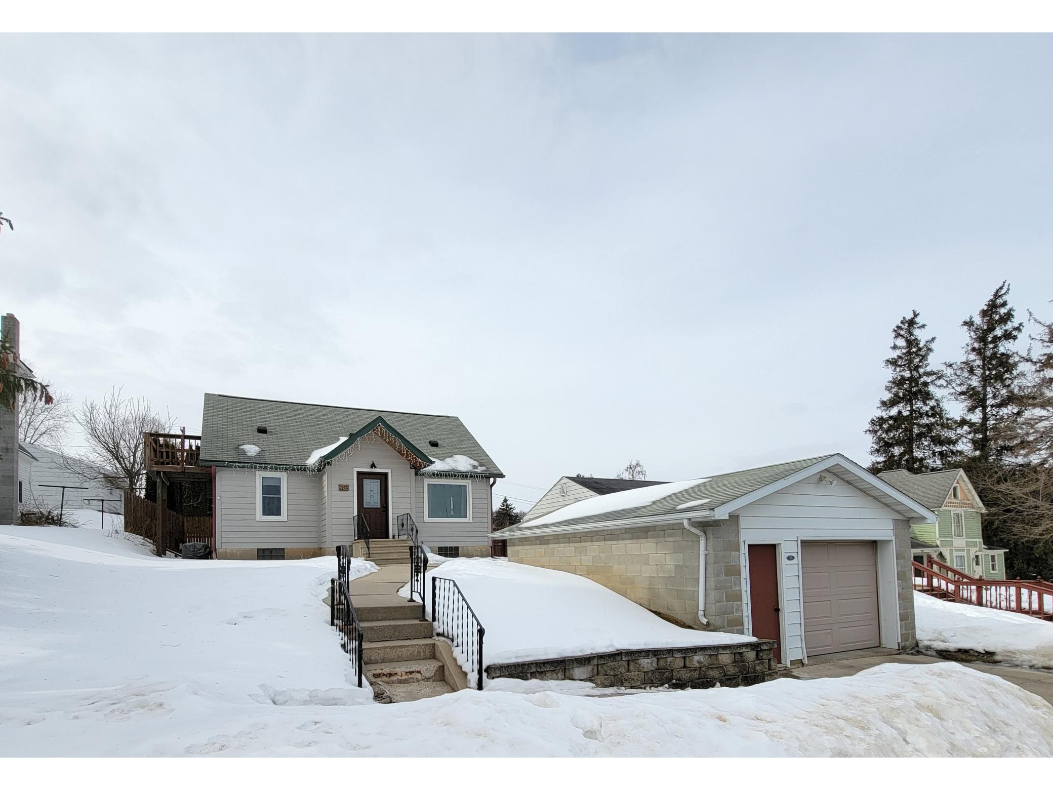 705 Rochelle Avenue S, Lanesboro, MN, 55949 MLS 6153773 Edina Realty