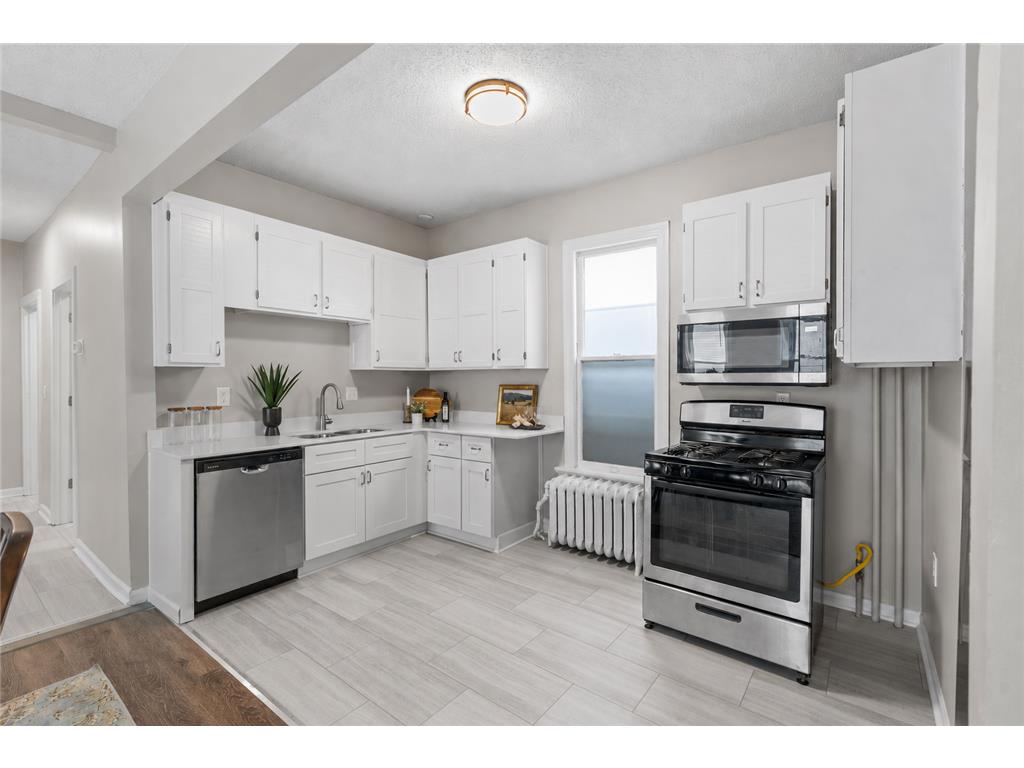 705 Sims Avenue Saint Paul MN 55106 7098612 image14