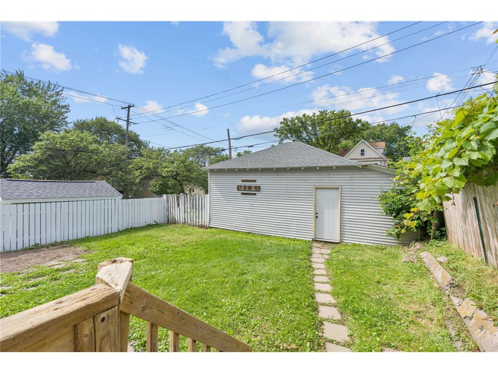705 Sims Avenue Saint Paul MN 55106 7098612 image33