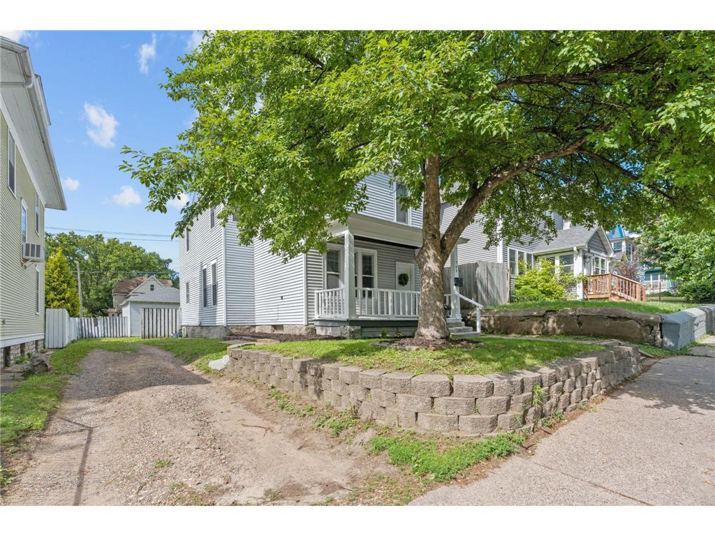 705 Sims Avenue Saint Paul MN 55106 7098612 image36