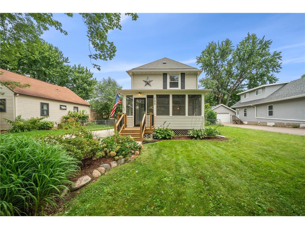 705 Spruce Street Farmington MN 55024 6767610 image1