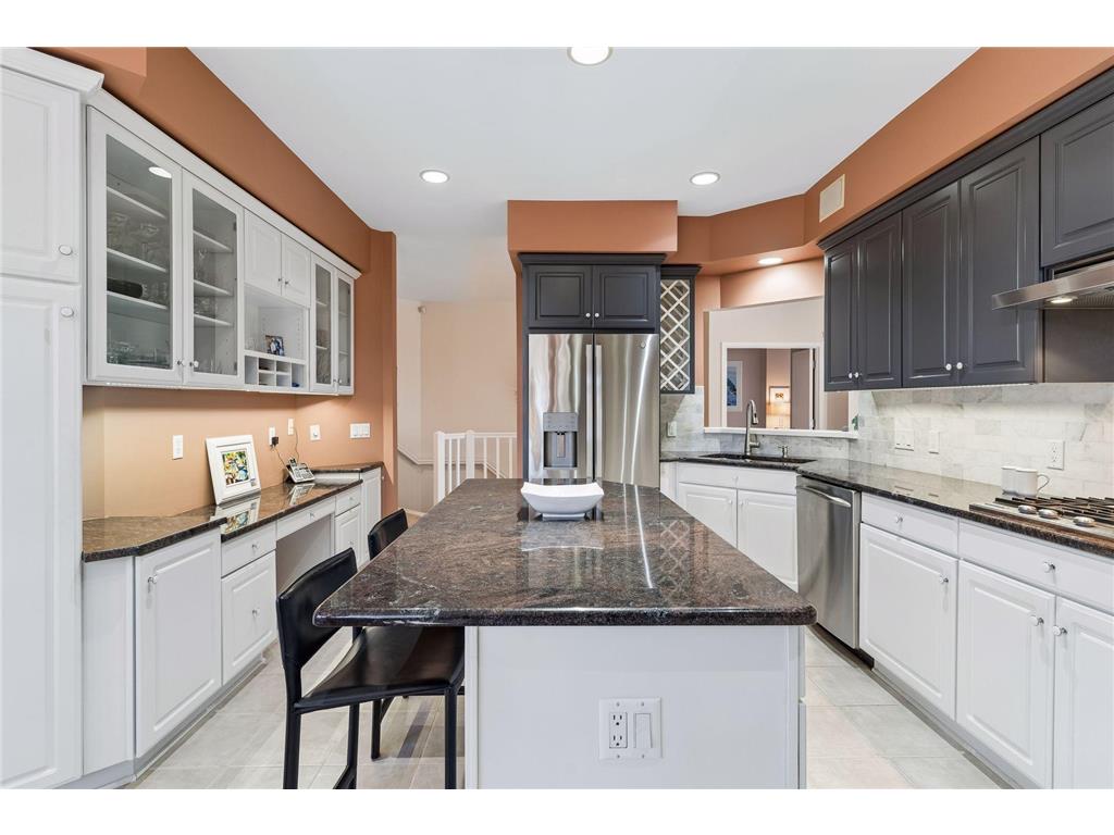 7052 Crowne Oak Road Eden Prairie MN 55344 7057166 image13