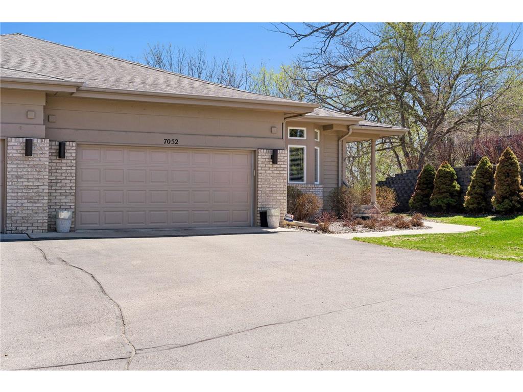 7052 Crowne Oak Road Eden Prairie MN 55344 7057166 image3