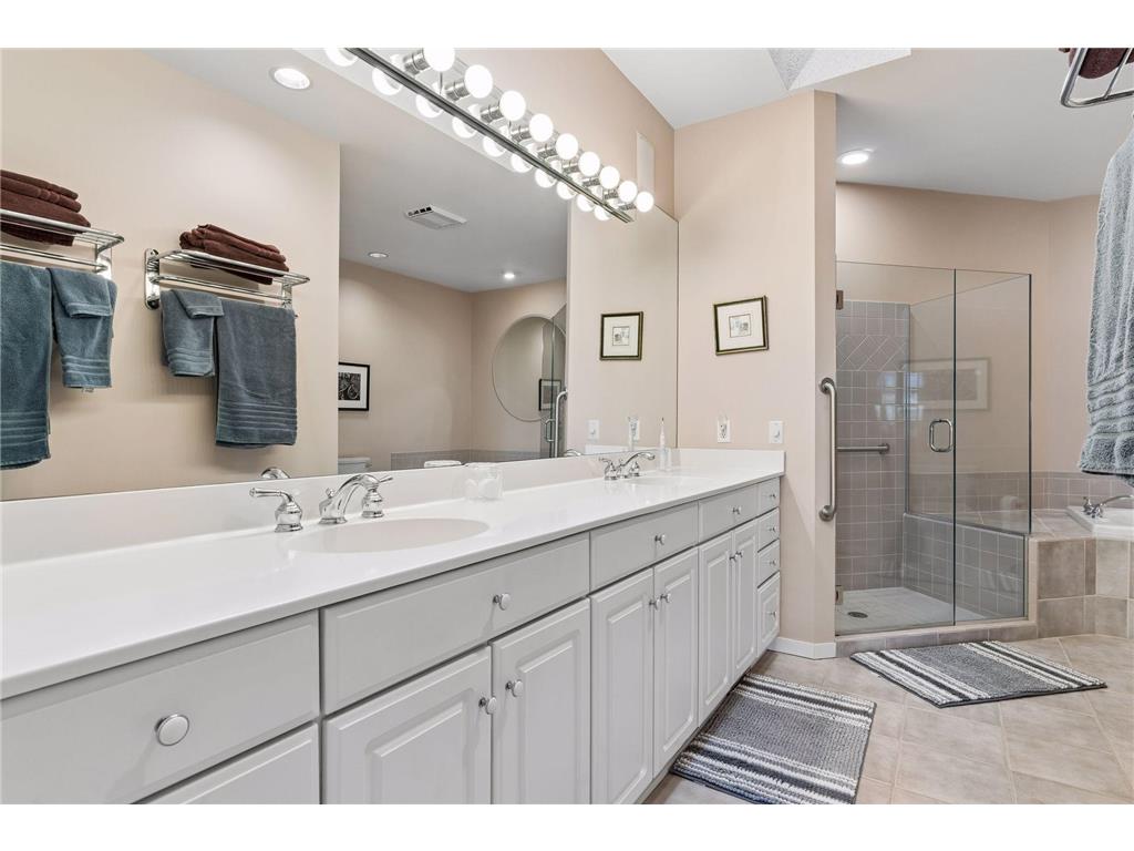 7052 Crowne Oak Road Eden Prairie MN 55344 7057166 image33