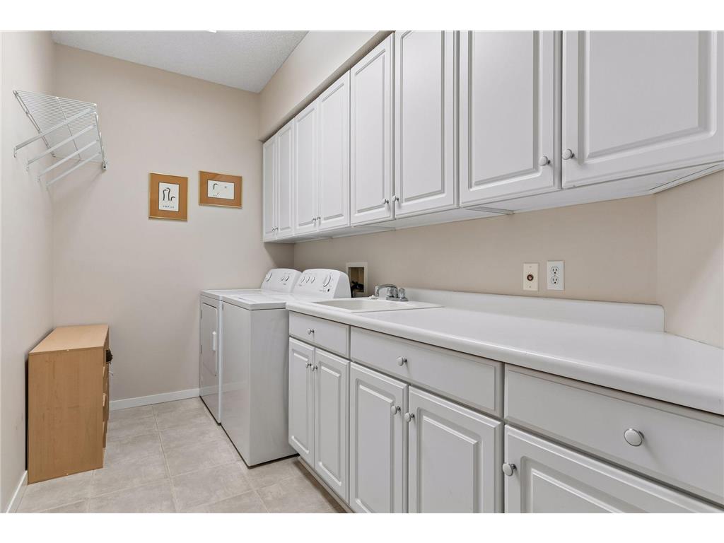 7052 Crowne Oak Road Eden Prairie MN 55344 7057166 image38