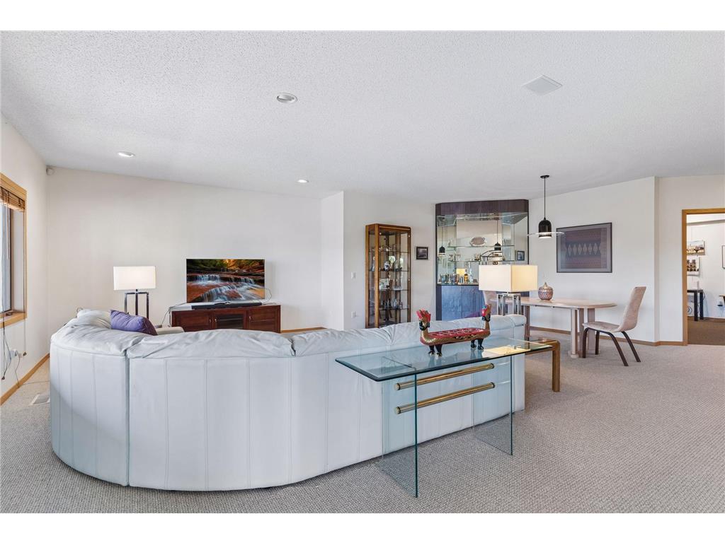 7052 Crowne Oak Road Eden Prairie MN 55344 7057166 image46