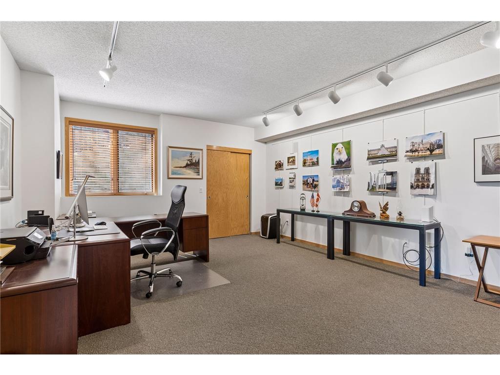 7052 Crowne Oak Road Eden Prairie MN 55344 7057166 image48