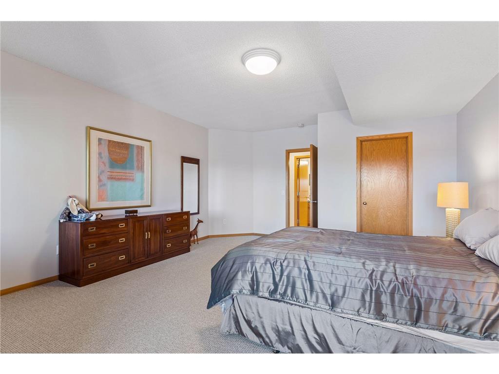 7052 Crowne Oak Road Eden Prairie MN 55344 7057166 image51