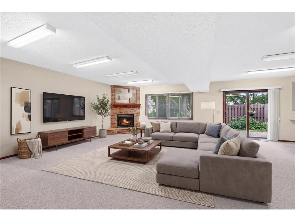 7055 Robinwood Trail Woodbury MN 55125 7089040 image21
