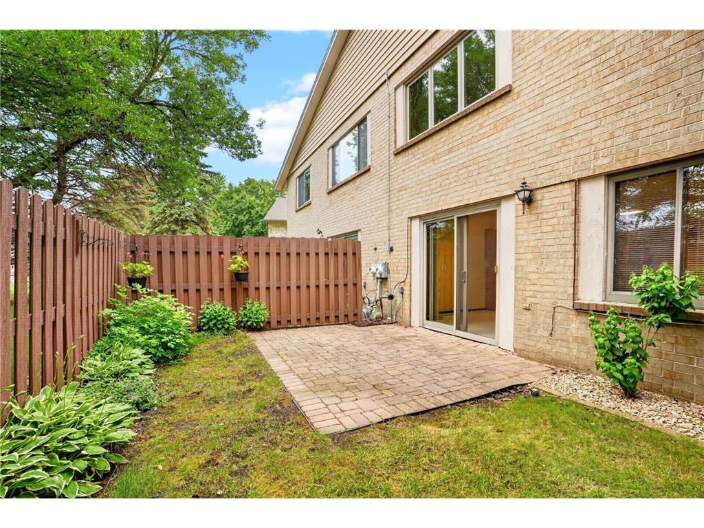 7055 Robinwood Trail Woodbury MN 55125 7089040 image27