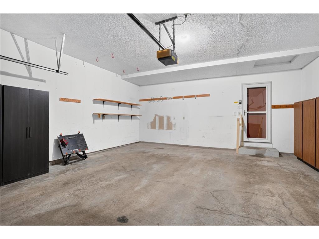 7055 Robinwood Trail Woodbury MN 55125 7089040 image29