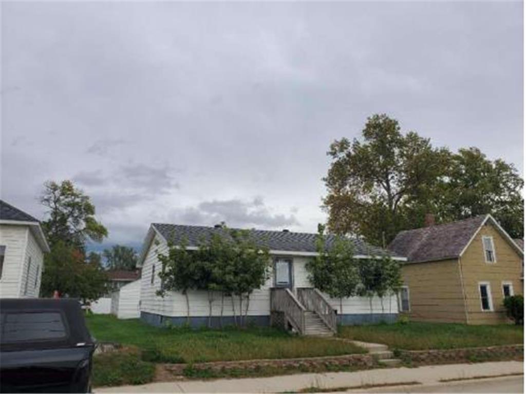 706 11th Street NE Austin MN 55912 6307909 image1