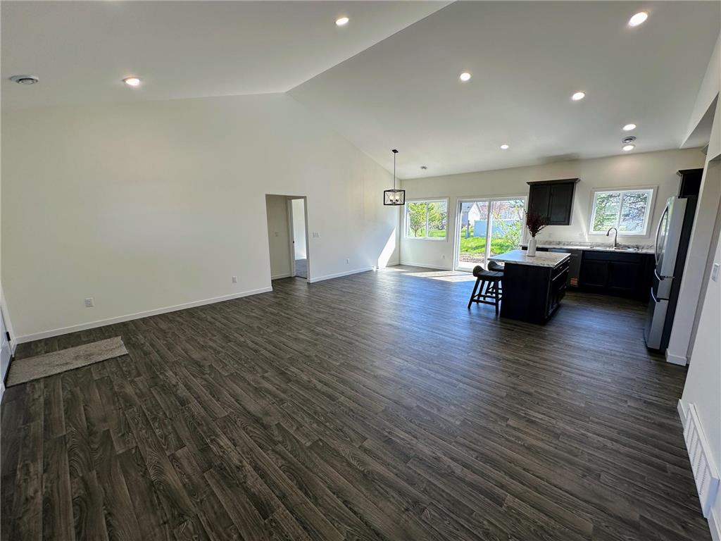 706 11th Street NW Perham MN 56573 7072781 image4