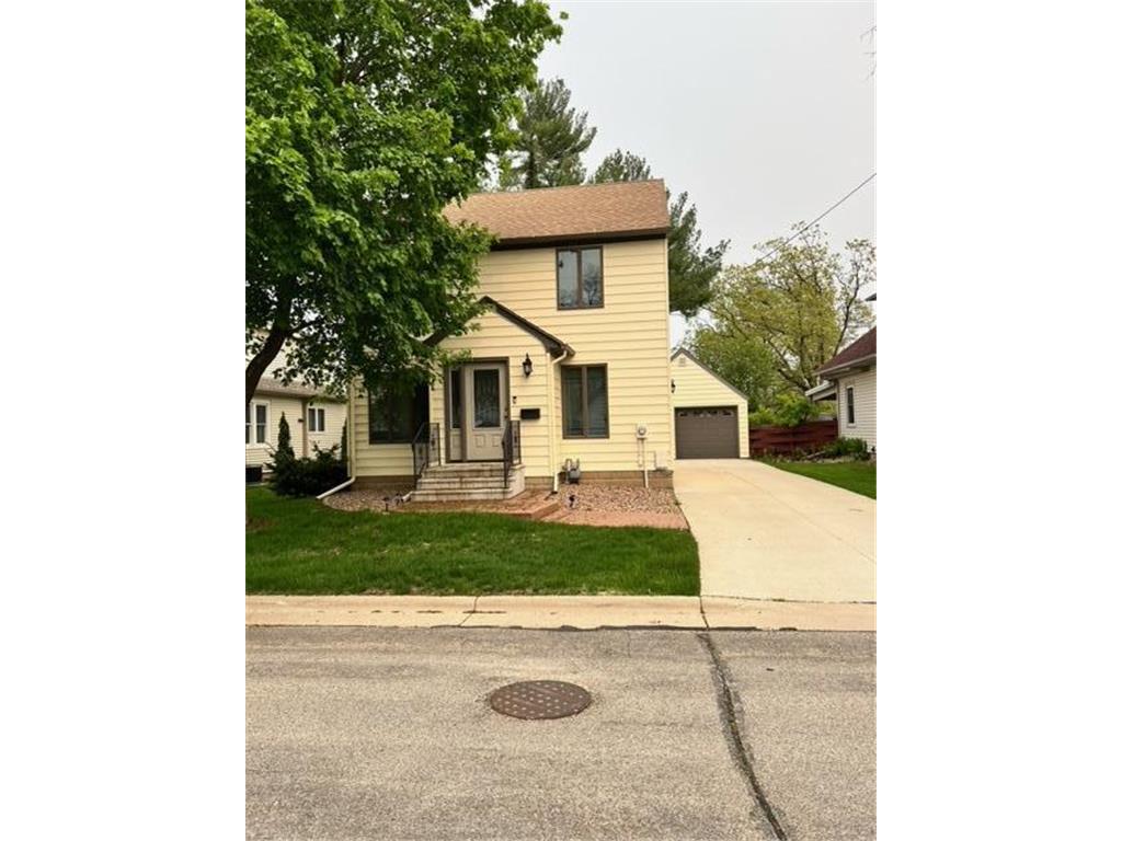 706 15th Street NE Austin MN 55912 6375492 image1