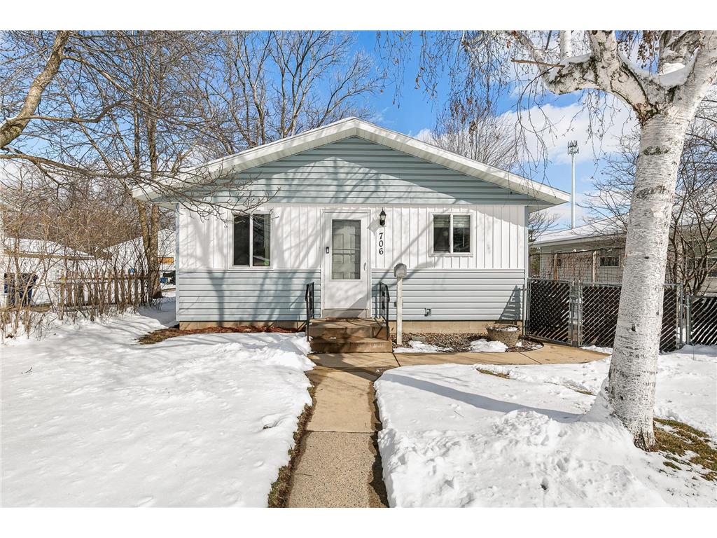 706 26th Avenue N Saint Cloud MN 56303 6507188 image1