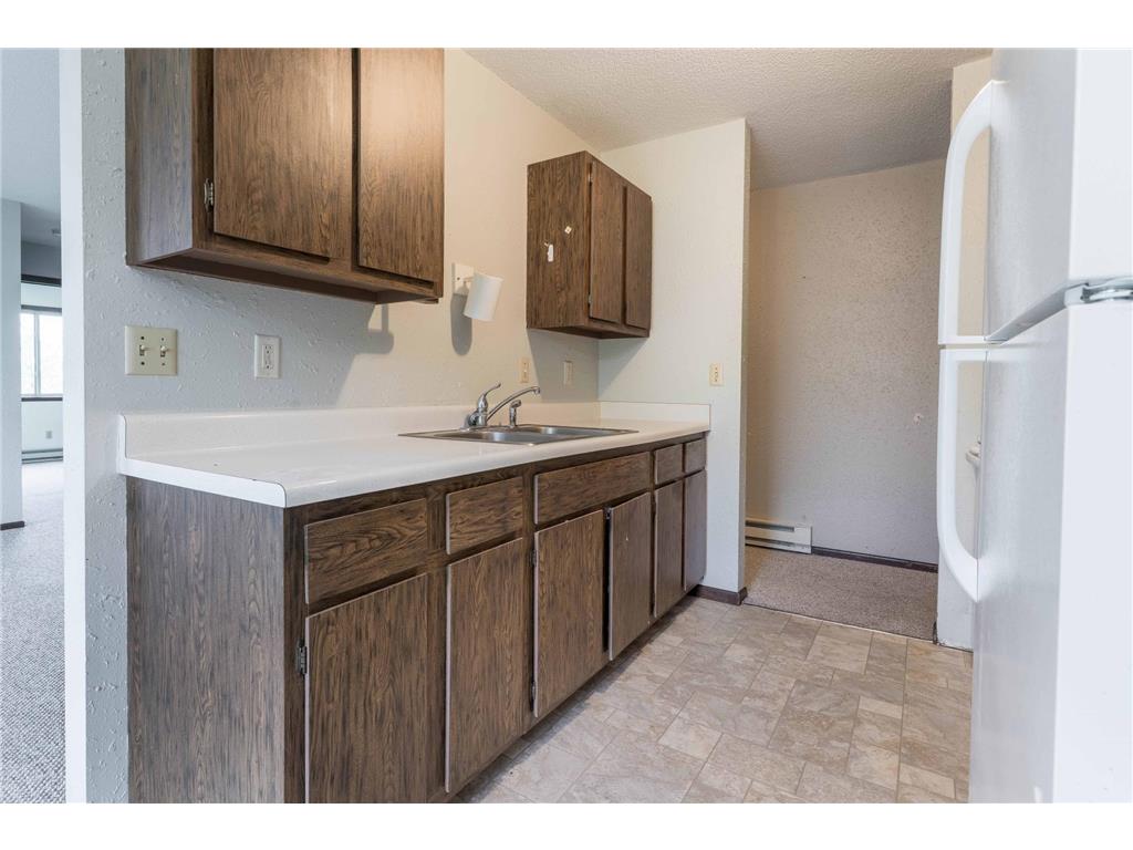 706 708 710 Holden Ave. Henning MN 56551 7074045 image19