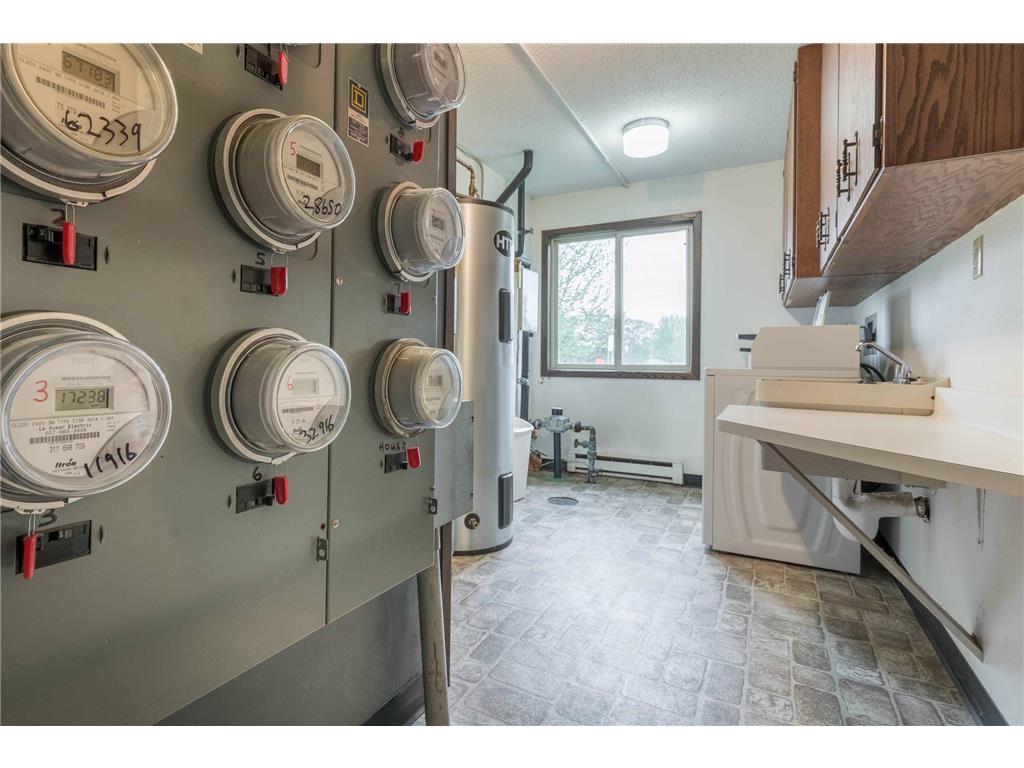 706 708 710 Holden Ave. Henning MN 56551 7074045 image30
