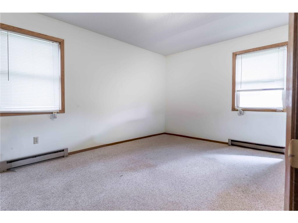 706 708 710 Holden Ave. Henning MN 56551 7074045 image36