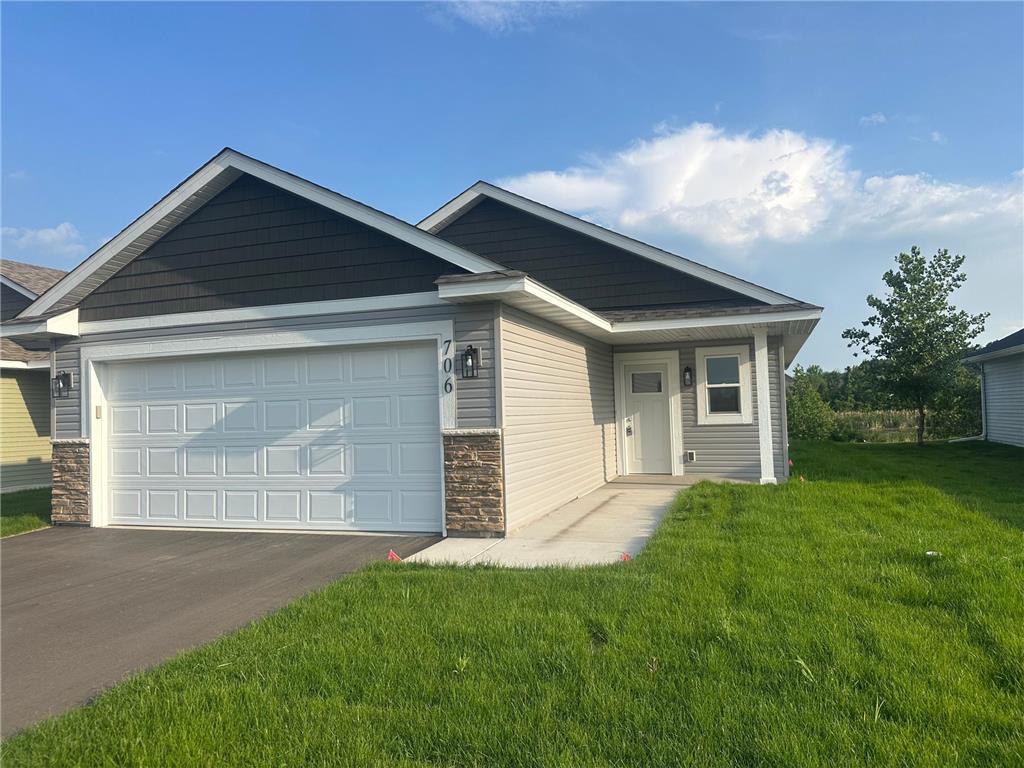 706 Cherrywood Lane NE Isanti MN 55040 6685847 image1