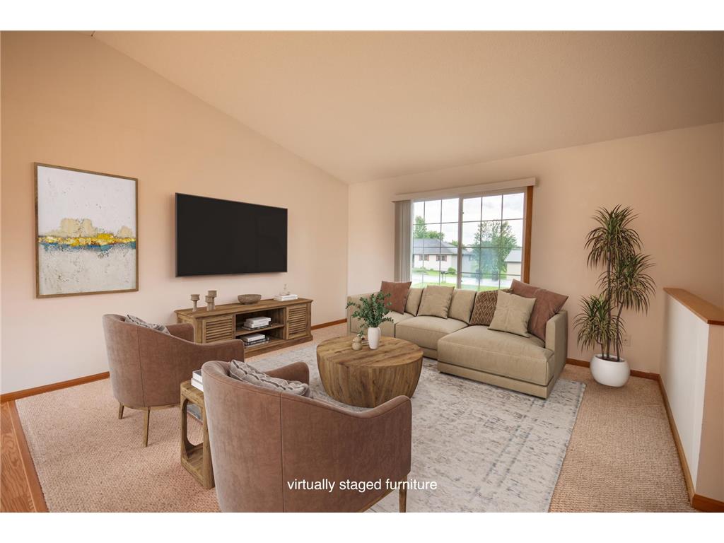 706 Country Club Drive SW Melrose MN 56352 6740956 image1