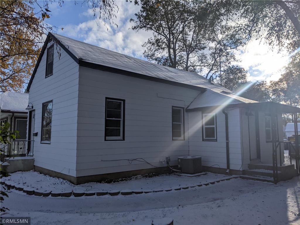 706 E Saint Germain Street Saint Cloud MN 56304 6451863 image1