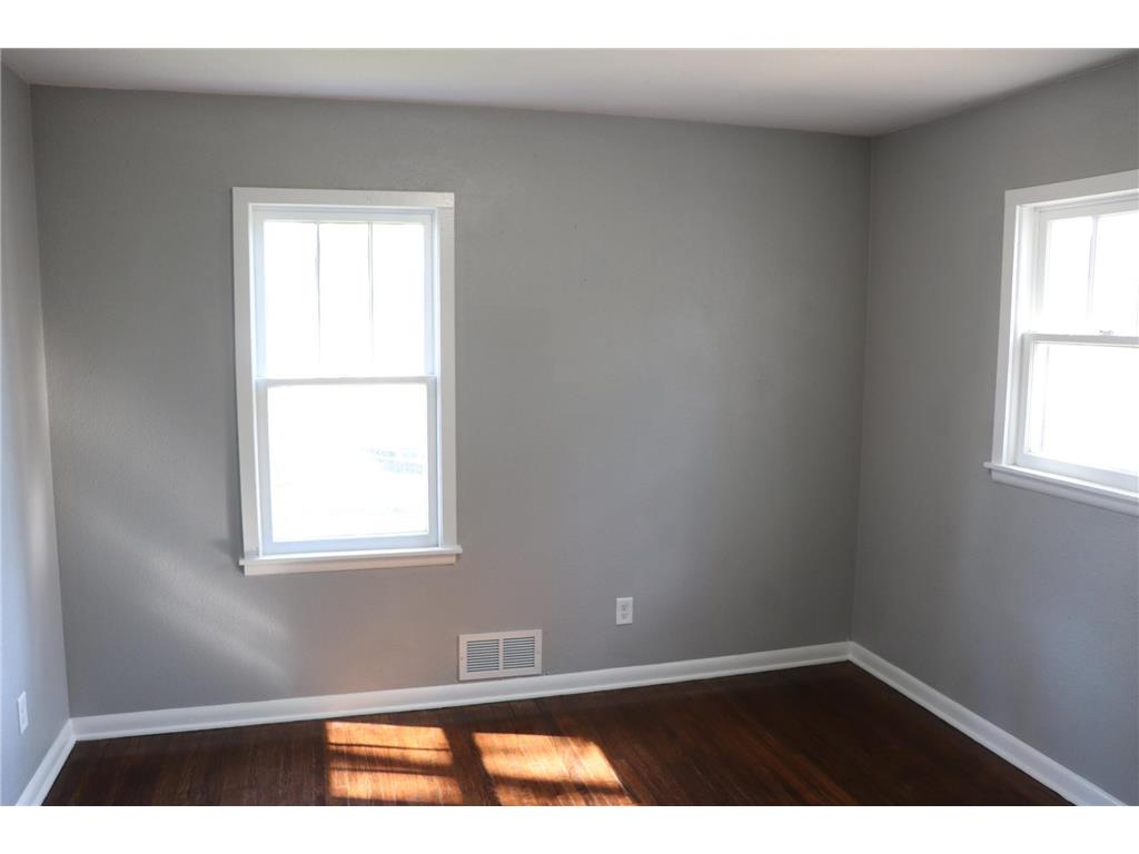 706 E Saint Germain Street Saint Cloud MN 56304 7068933 image11