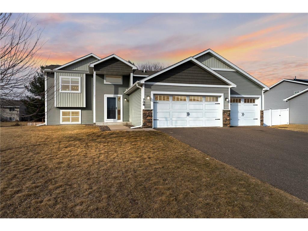 706 Edgewood Street SW Isanti MN 55040 6657359 image1