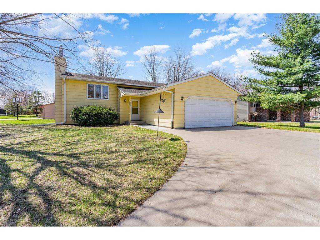 706 Forest Green Circle New Prague MN 56071 6310723 image1