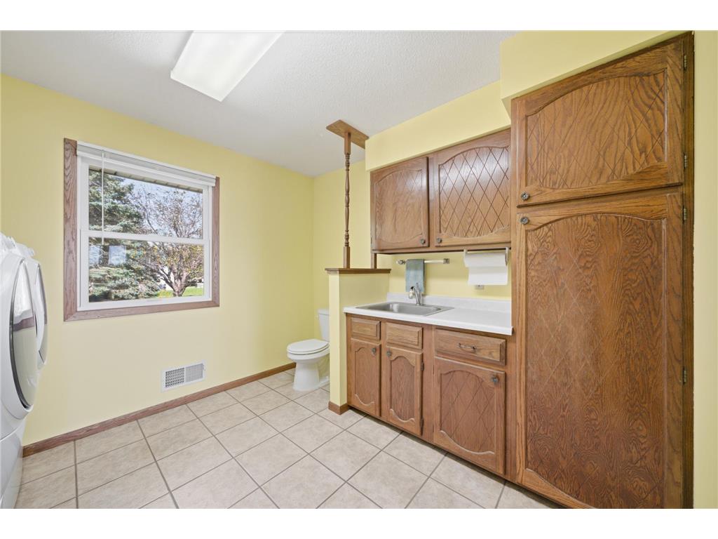 706 Highland Drive Winthrop MN 55396 6802631 image15