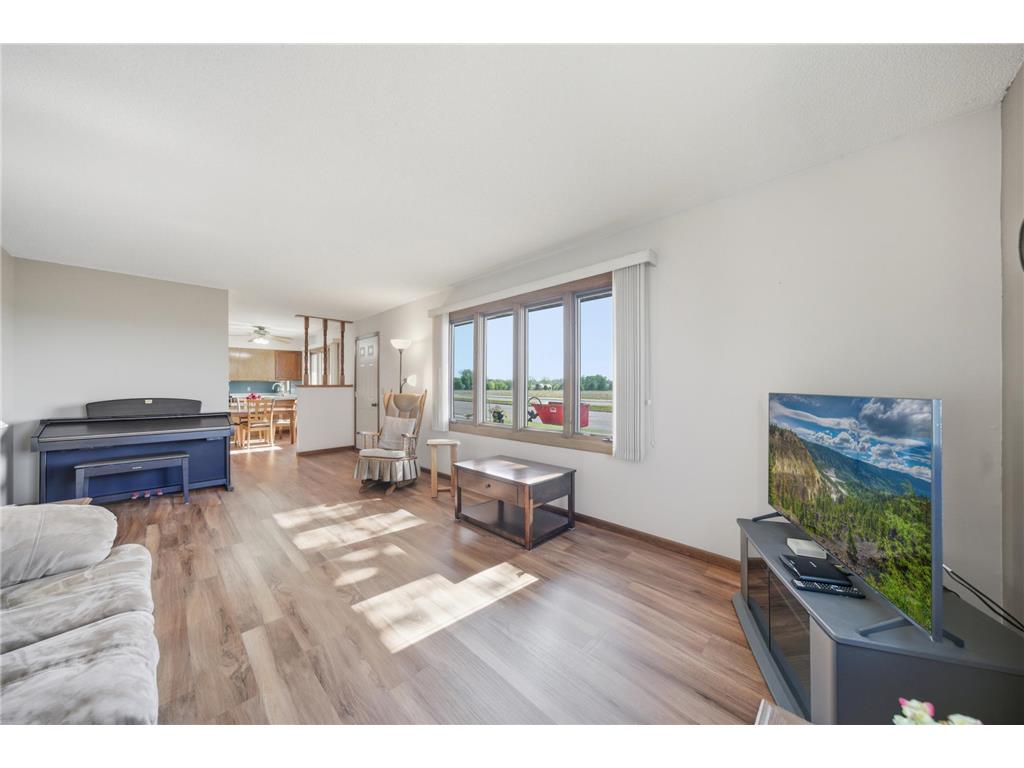 706 Highland Drive Winthrop MN 55396 6802631 image4