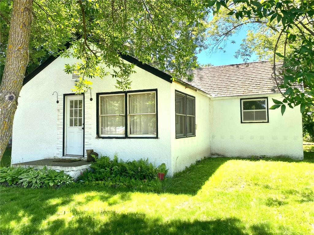 706 Oak Street, Crosby, MN, 56441 MLS 6519925 Edina Realty