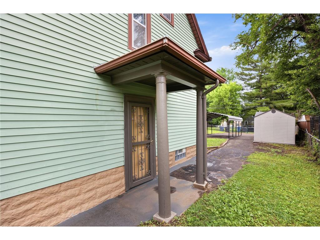 706 Oliver Avenue N Minneapolis MN 55411 7091779 image19
