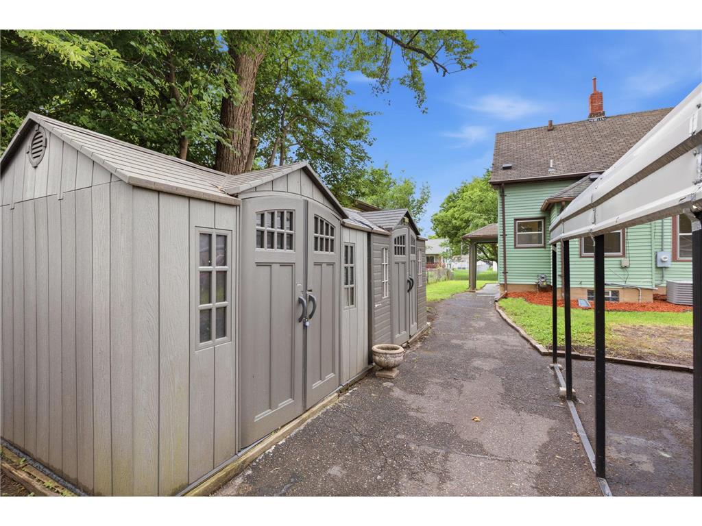 706 Oliver Avenue N Minneapolis MN 55411 7091779 image23