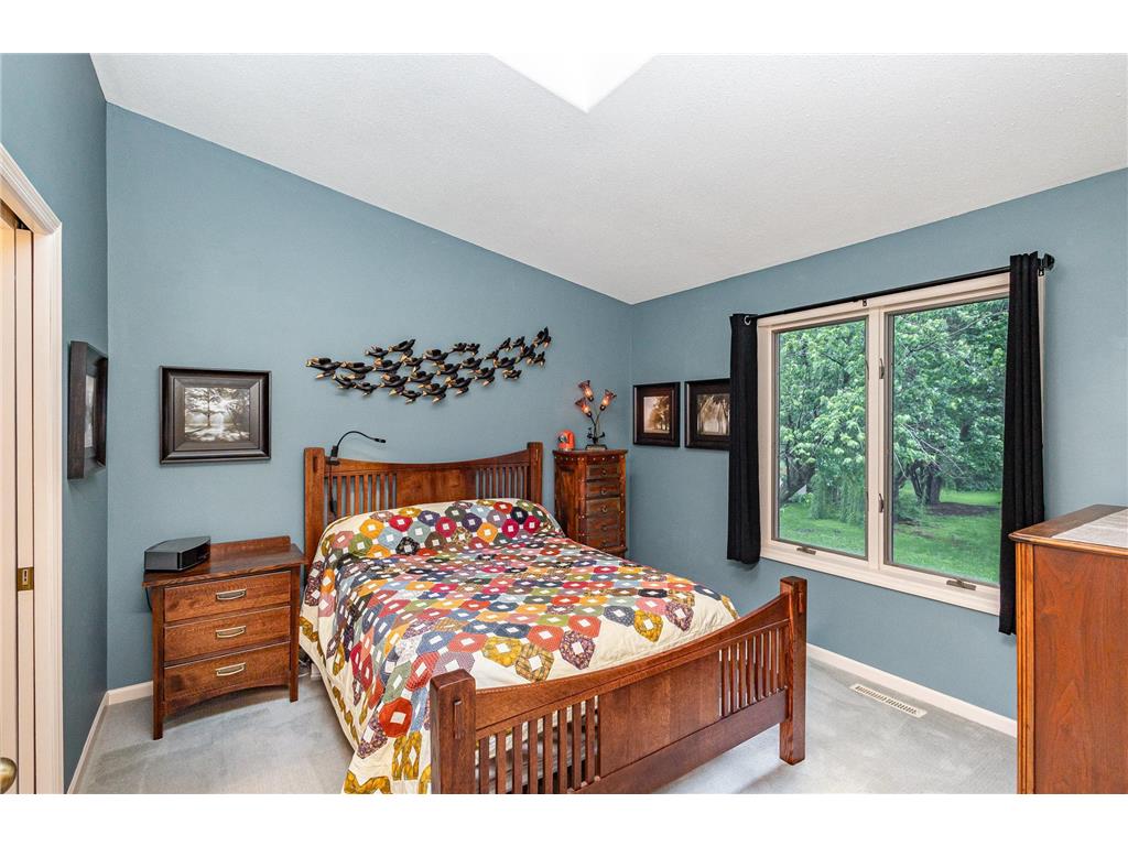 706 Pershing Avenue N New Prague MN 56071 6731953 image20