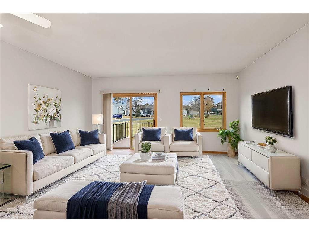 706 Regent Drive Shakopee MN 55379 6673414 image1