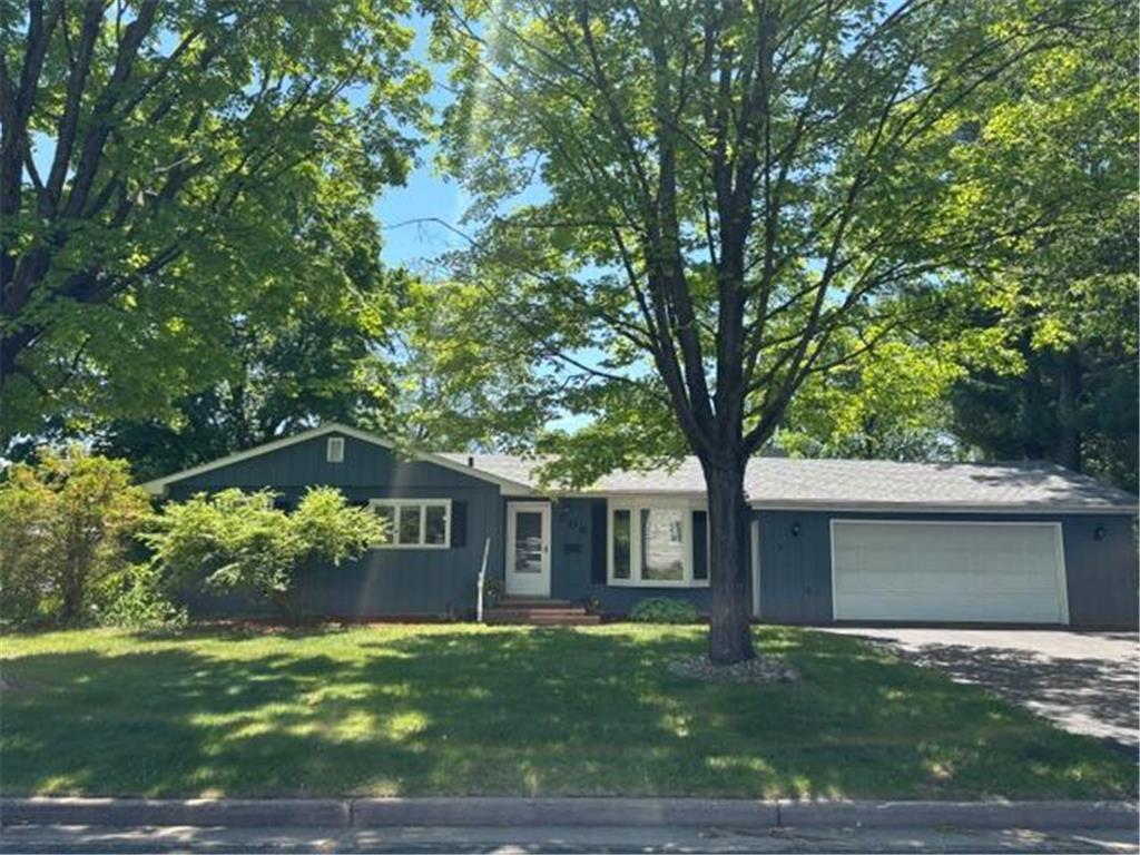 706 Roosevelt Street River Falls WI 54022 7082086 image1