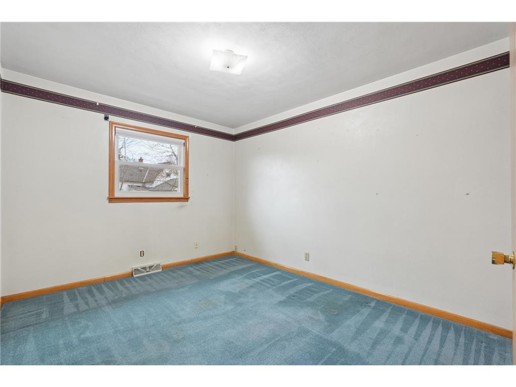 706 Summit Street Osceola WI 54020 7047029 image14