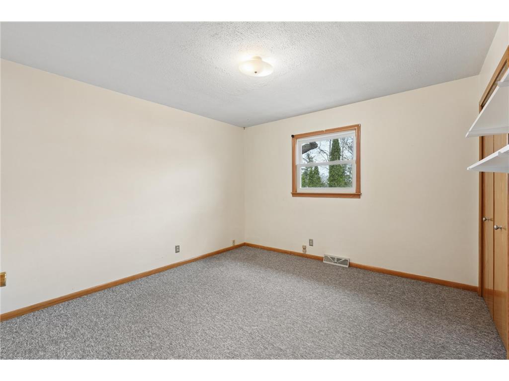 706 Summit Street Osceola WI 54020 7047029 image15