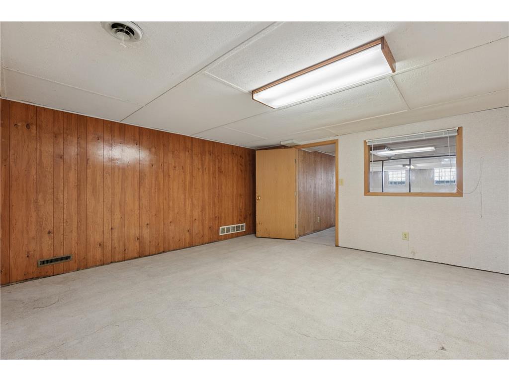 706 Summit Street Osceola WI 54020 7047029 image19