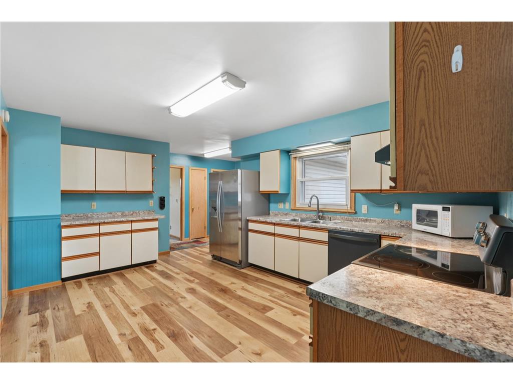 706 Summit Street Osceola WI 54020 7047029 image9
