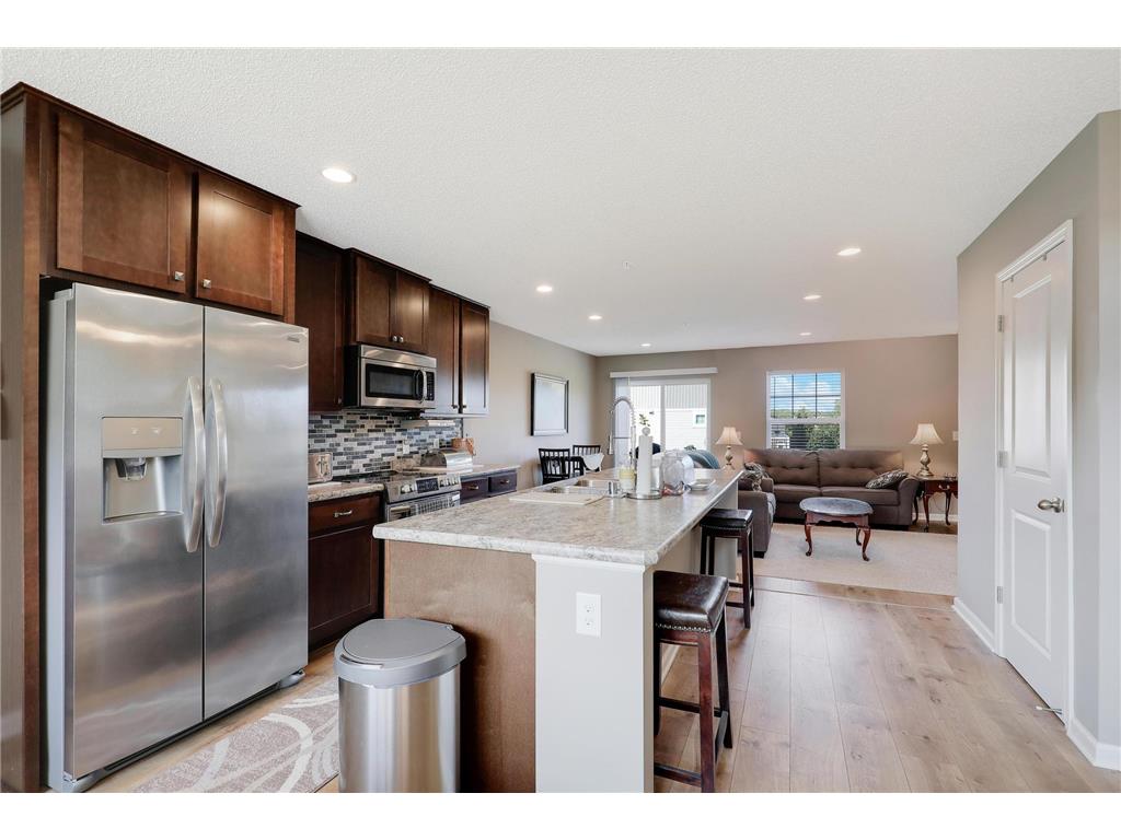 706 Village Drive Lino Lakes MN 55014 6686184 image1