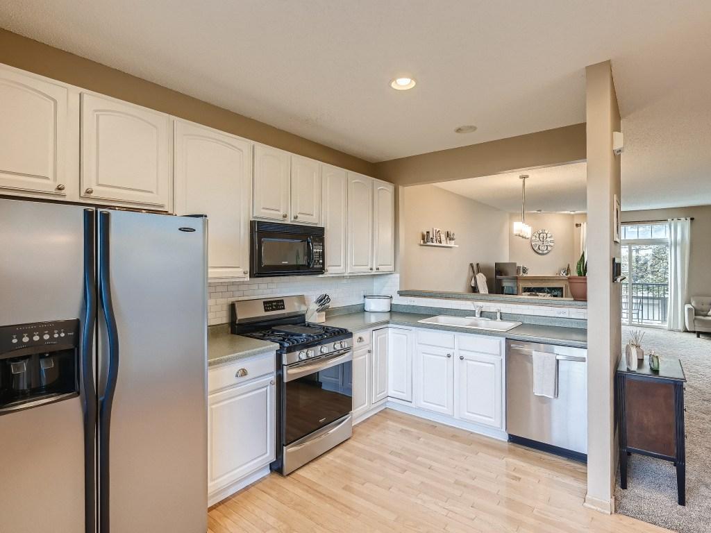 706 Village Parkway, Circle Pines, MN, 55014 MLS 6272677 Edina Realty