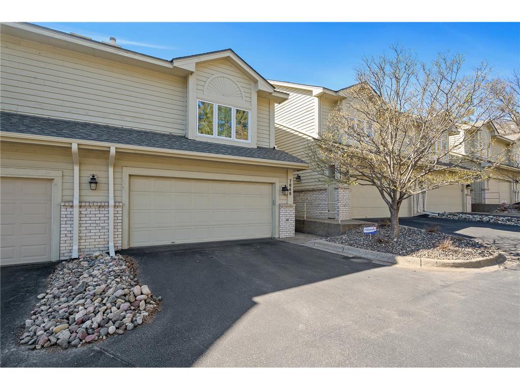 7060 Cahill Road Edina MN 55439 6517192 image1