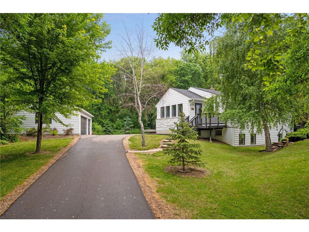 7060 State Highway 55, Greenfield, MN, 55373 MLS 6387426 Edina Realty