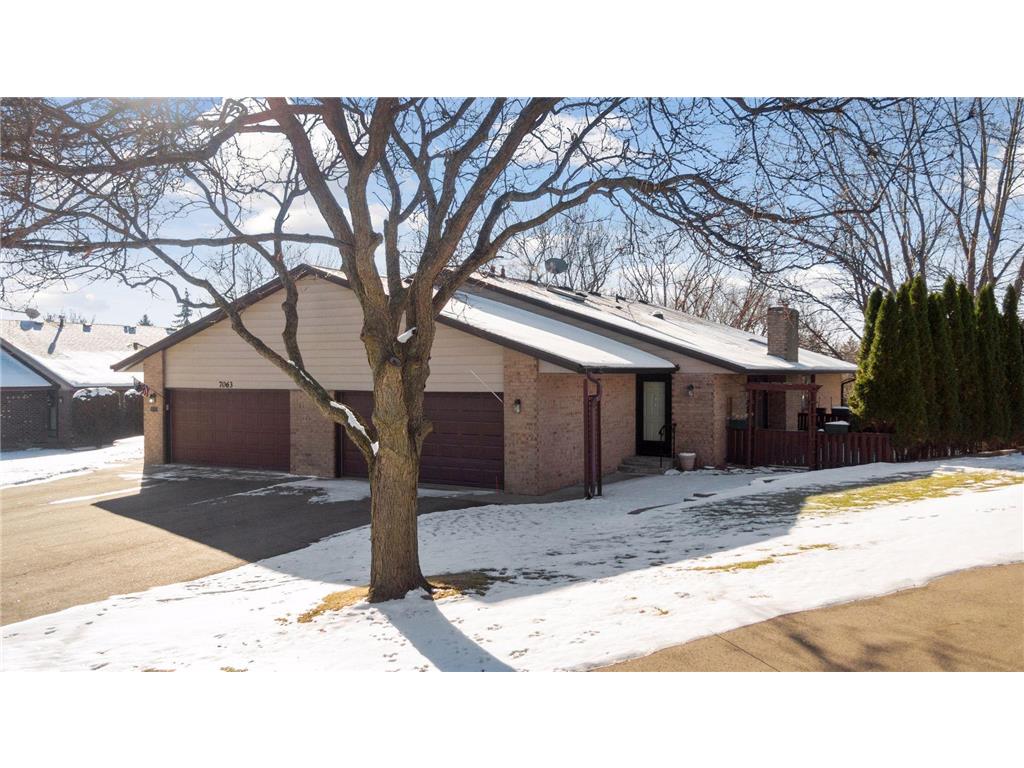 7061 Robinwood Trail Woodbury MN 55125 6313912 image1