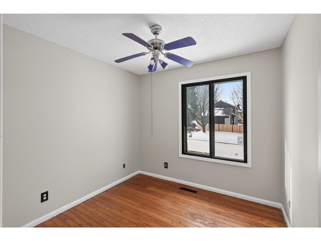 7062 Sherwood Road Woodbury MN 55125 7039002 image15