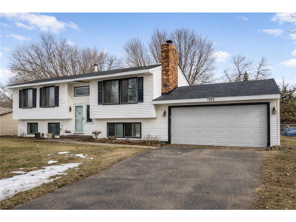 7062 Sherwood Road Woodbury MN 55125 7056965 image1