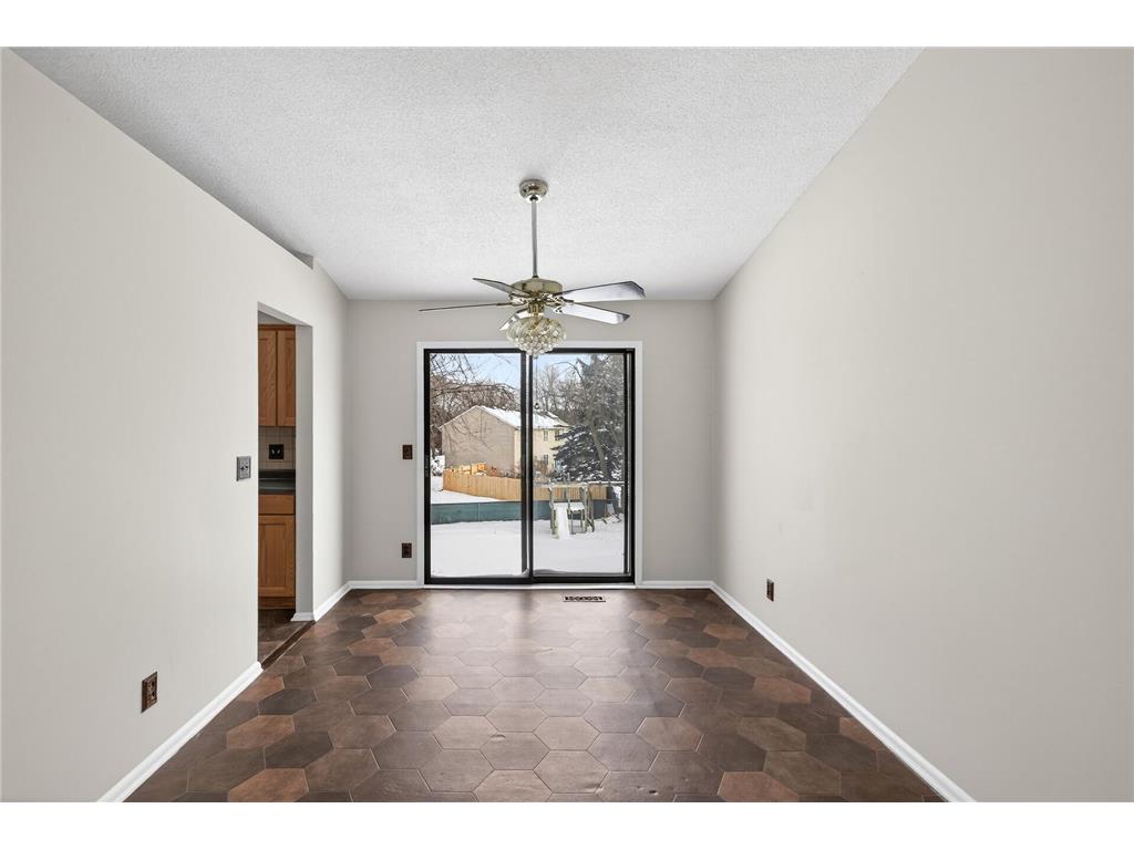 7062 Sherwood Road Woodbury MN 55125 7056965 image7