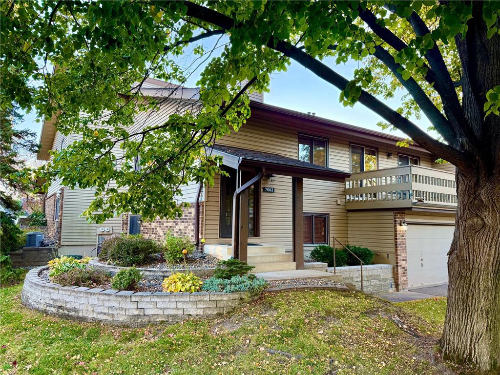 7062 W 113th Street #1 Bloomington MN 55438 6809809 image1